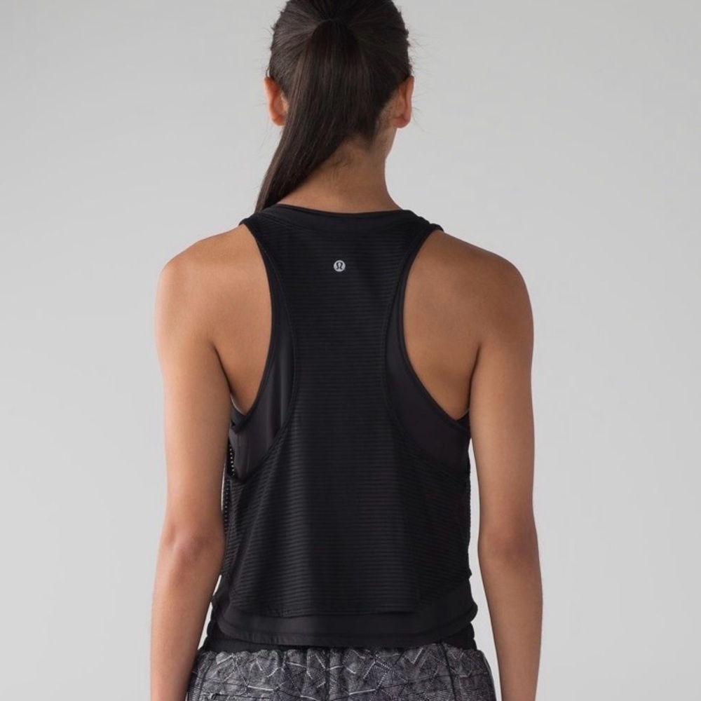 Lululemon Lean In Mesh Tank - Picture 5 of 10